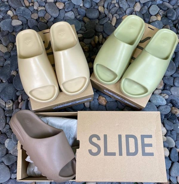 Adidas Yeezy Slides - Exclusive Sneakers SA