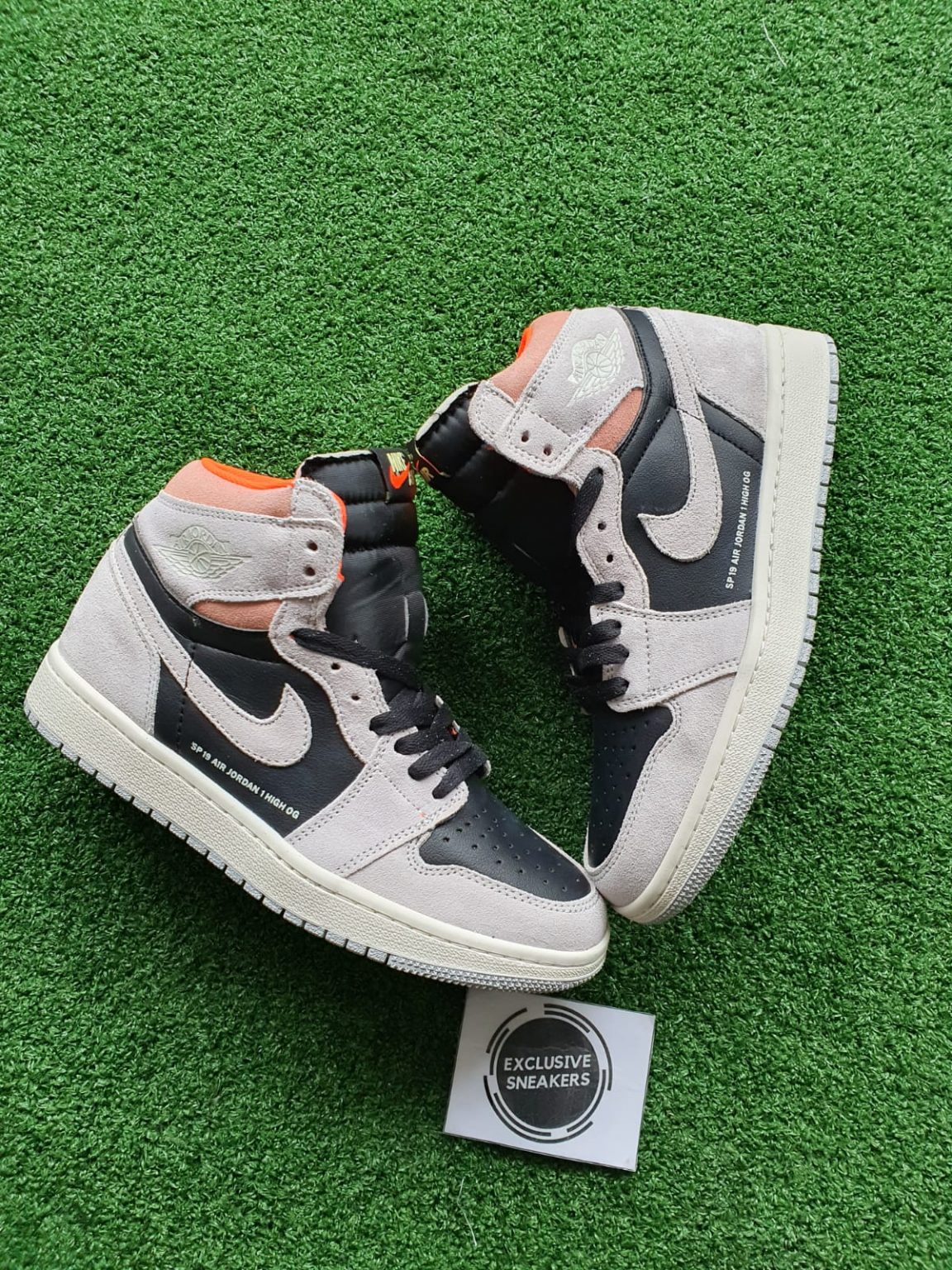 air jordan 1 retro high og neutral grey