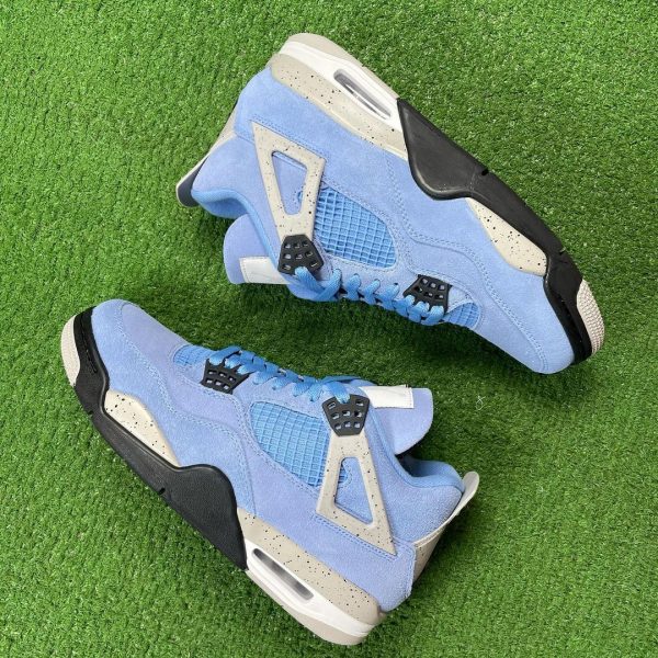 Nike Air Jordan 4 'University Blue' - Image 2